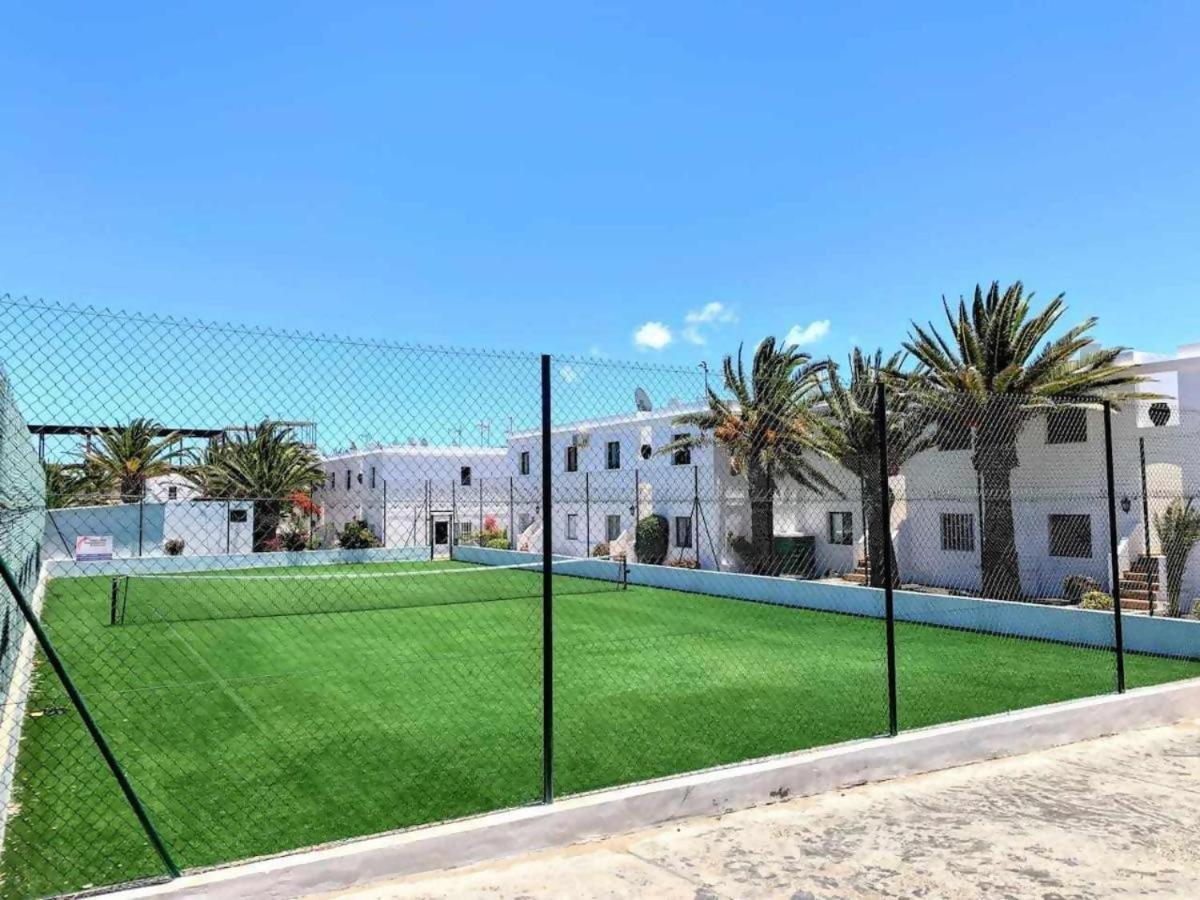 Sol Y Sal Con Vista A La Piscina (Adults Only) コラレホ エクステリア 写真
